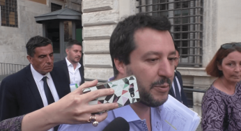 Migranti, Salvini: “Italia non è un campo profughi”