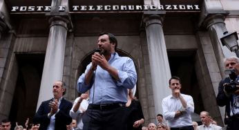 Salvini: “Migranti, è finita la pacchia”