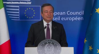 Covid, Draghi: “Il green pass Ue sarà pronto a metà giugno”
