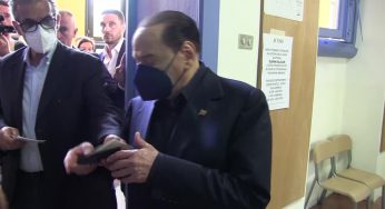Referendum: Silvio Berlusconi ha votato a Milano