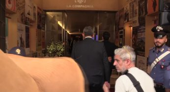 Firenze, proteste all’arrivo del ministro Speranza: “Buffone, assassino”