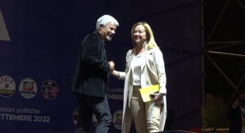 Elezioni, Giorgia Meloni chiude la manifestazione del centrodestra: “Non ci fermeranno”