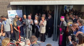 Inaugurata sede dell’università a Scampia: “Basta Gomorra, da oggi qui si viene per studiare”