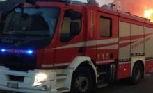 Nella foto: una camionetta dei pompieri