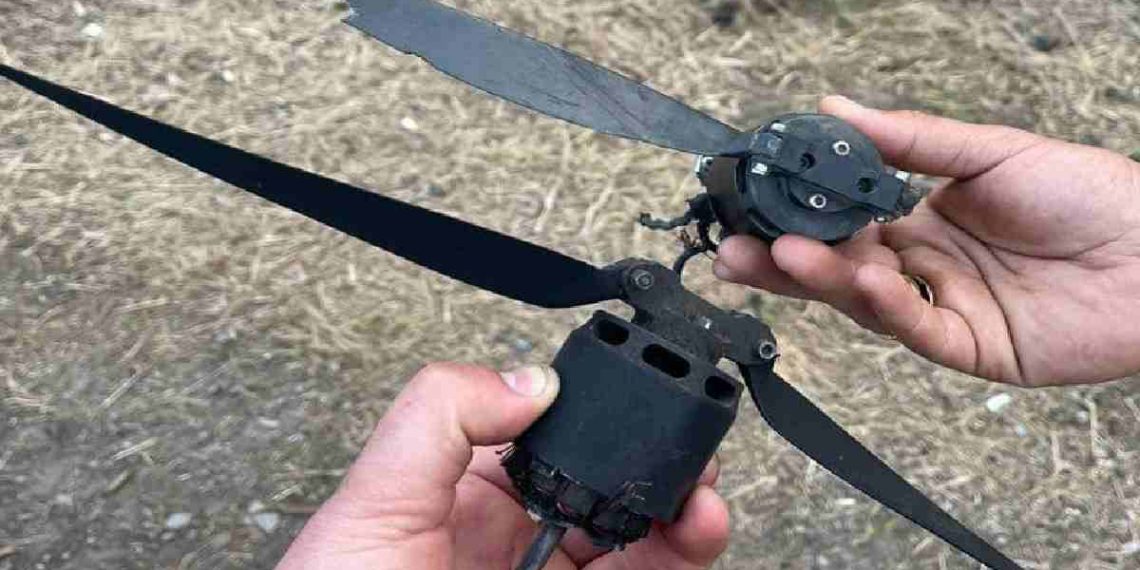 I resti di un drone kamikaze abbattuto