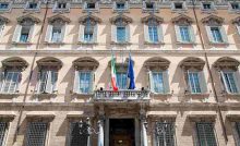 Il governo chiede la fiducia al senato sul decreto bollette