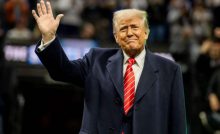 Trump annuncia una pausa sui dazi